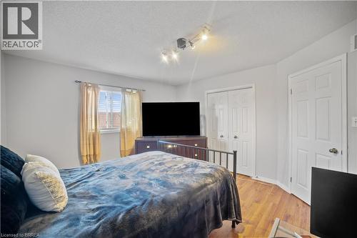 6 Bridgette Drive, Hamilton, ON - Indoor Photo Showing Bedroom