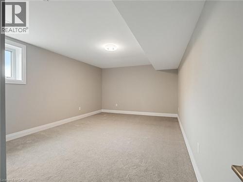 149 Willowbrook Drive, Welland, ON - Indoor Photo Showing Other Room