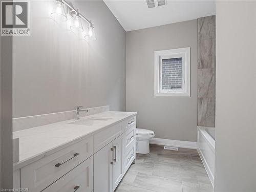 149 Willowbrook Drive, Welland, ON - Indoor Photo Showing Bathroom
