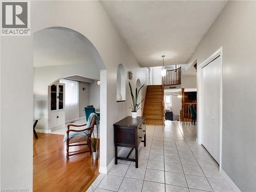 18 Pavarotti Court, Hamilton, ON - Indoor Photo Showing Other Room