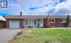 338 GRANTHAM Avenue Unit# Upper  St. Catharines, ON L2M 5A6