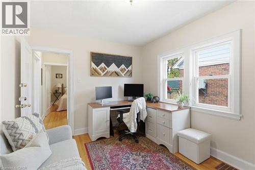 76 East 15Th Street, Hamilton, ON - Indoor Photo Showing Office