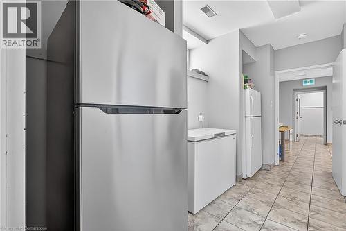 43 Dupont Street E, Waterloo, ON - Indoor