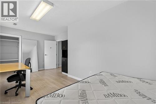 43 Dupont Street E, Waterloo, ON - Indoor