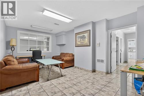 43 Dupont Street E, Waterloo, ON - Indoor