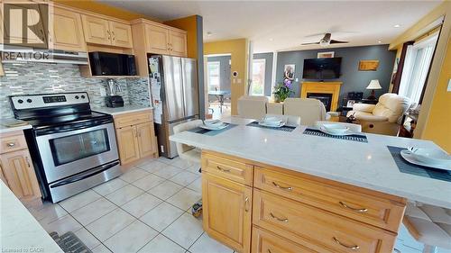 51 Highgate Road, Kitchener, ON - Indoor Photo Showing Kitchen
