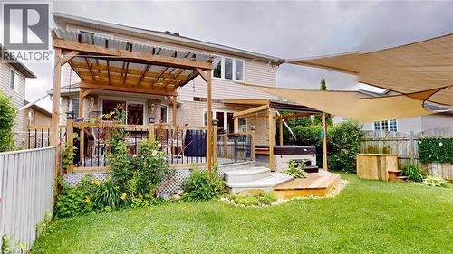 51 Highgate Road, Kitchener, ON - Outdoor