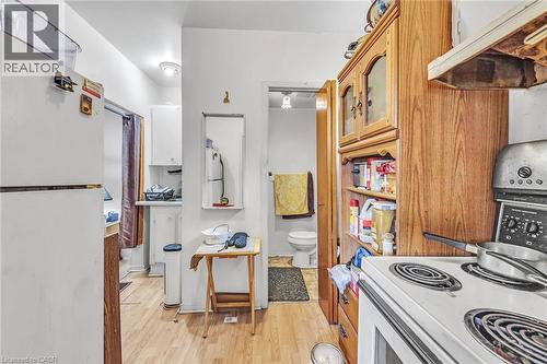 1367 Cannon Street E, Hamilton, ON - Indoor Photo Showing Kitchen