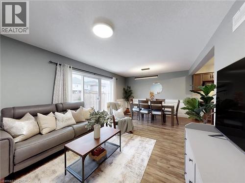 33 MARSHALL Drive  Guelph, ON N1E 0K7