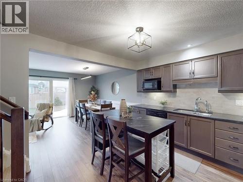 33 Marshall Drive, Guelph, ON - Indoor