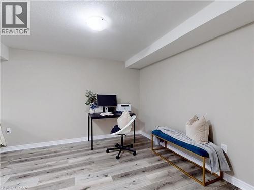 33 Marshall Drive, Guelph, ON - Indoor Photo Showing Other Room