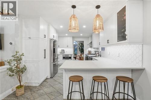 17 Krieghoff Drive, Hamilton, ON - Indoor