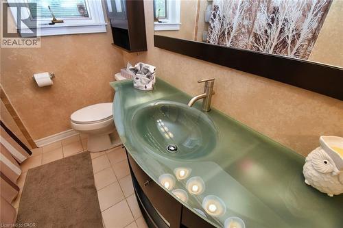 1284 Highway 54, Caledonia, ON - Indoor Photo Showing Bathroom