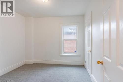 49 Myrtle Avenue, Hamilton, ON - Indoor Photo Showing Other Room