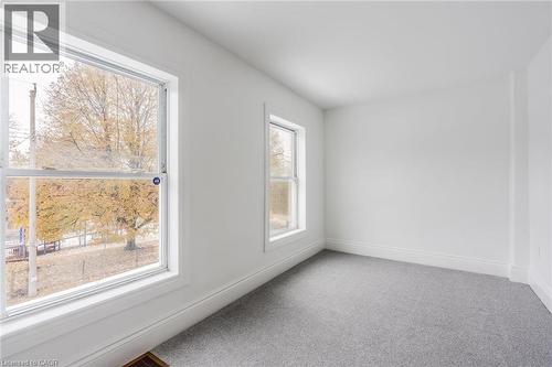 49 Myrtle Avenue, Hamilton, ON - Indoor Photo Showing Other Room