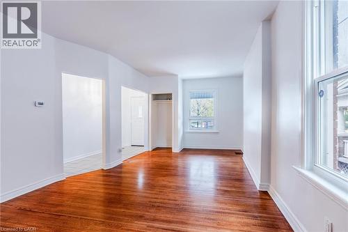 49 Myrtle Avenue, Hamilton, ON - Indoor Photo Showing Other Room