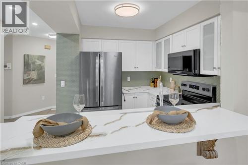540 Mariner Drive, Waterloo, ON - Indoor Photo Showing Kitchen