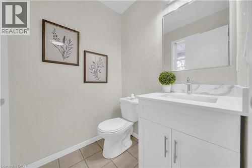 540 Mariner Drive, Waterloo, ON - Indoor Photo Showing Bathroom