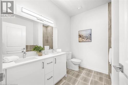 7549A Kalar Road Unit# 407, Niagara Falls, ON - Indoor Photo Showing Bathroom