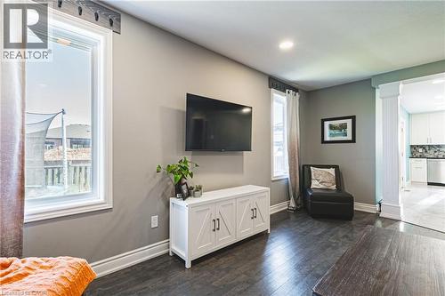 19 Liuna Court, Hamilton, ON - Indoor