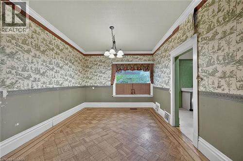 91 Spadina Avenue, Hamilton, ON - Indoor Photo Showing Other Room