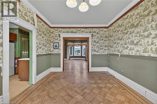 91 Spadina Avenue, Hamilton, ON - Indoor Photo Showing Other Room