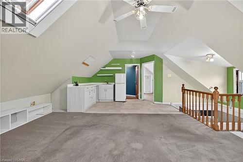 91 Spadina Avenue, Hamilton, ON - Indoor Photo Showing Other Room