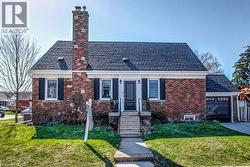 704 CENTRAL Avenue Unit# R1  Hamilton, ON L8K 1M4