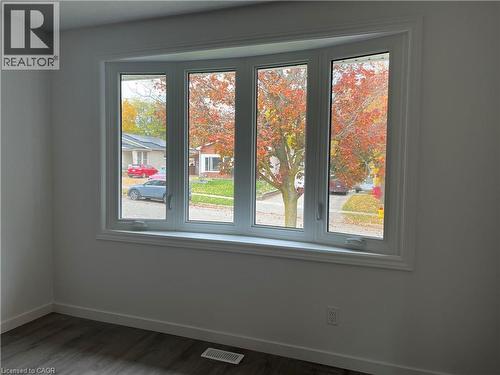 121 Markwood Drive, Kitchener, ON - Indoor Photo Showing Other Room