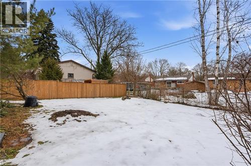 View of snowy yard - 157 Bridgeport Road E, Waterloo, ON - Outdoor