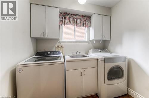 2 Morningview Place, Kitchener, ON - Indoor Photo Showing Laundry Room
