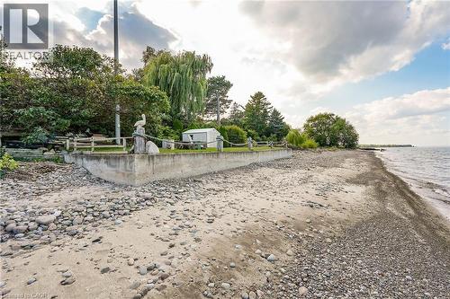 10 Tupper Boulevard, Grimsby, ON - Outdoor