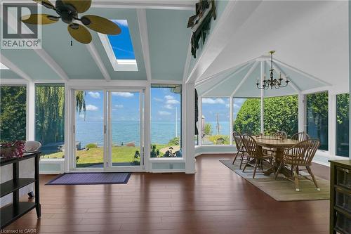 10 Tupper Boulevard, Grimsby, ON - Indoor