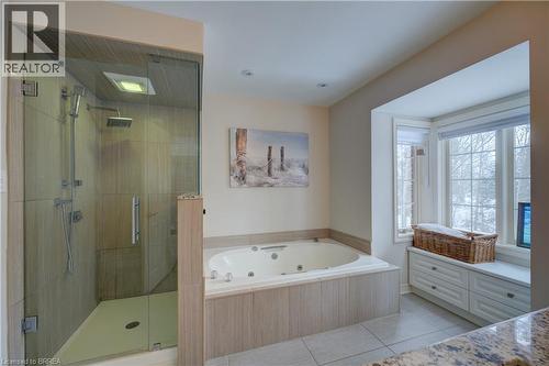 9 Scarfe Gardens, Brantford, ON - Indoor Photo Showing Bathroom