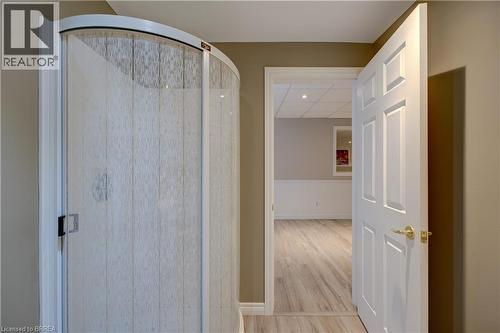 9 Scarfe Gardens, Brantford, ON - Indoor