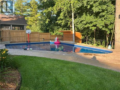 9 Scarfe Gardens, Brantford, ON - Outdoor With In Ground Pool
