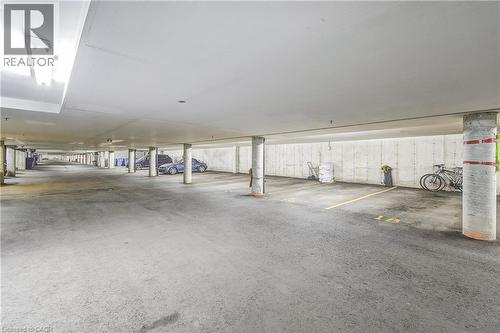 2055 Appleby Line Unit# 103, Burlington, ON - Indoor Photo Showing Garage