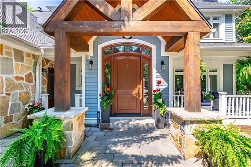 6618 Carriage Trail, Burlington, ON - Outdoor