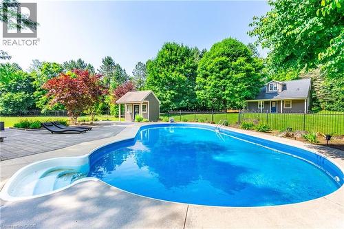 6618 Carriage Trail, Burlington, ON - Outdoor With In Ground Pool With Backyard