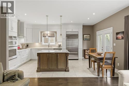 custom cabinets, high-end appliances - 21 Tulip Tree Road, Niagara-On-The-Lake, ON - Indoor Photo Showing Other Room