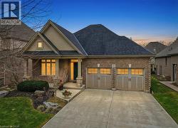 Beautiful Twilight front of the house - 