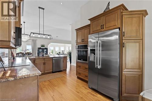 116 Sunrise Court, Ridgeway, ON - Indoor Photo Showing Kitchen