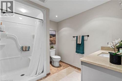 116 Sunrise Court, Ridgeway, ON - Indoor Photo Showing Bathroom