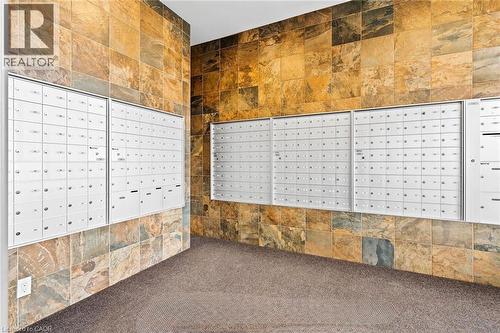 116 Sunrise Court, Ridgeway, ON - Indoor Photo Showing Other Room