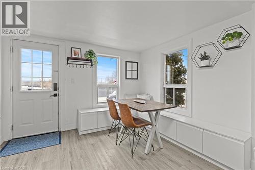 199 Barton Street W, Hamilton, ON - Indoor Photo Showing Dining Room