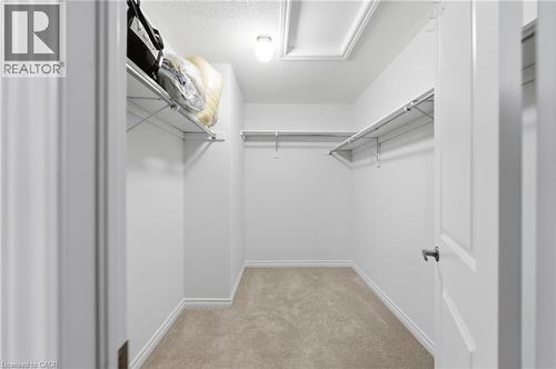 9 Admiral Road, Welland, ON - Indoor With Storage