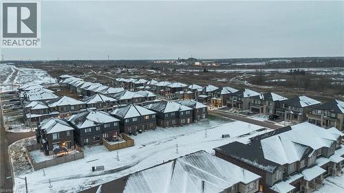 9 Admiral Road, Welland, ON - Outdoor