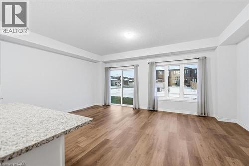 9 Admiral Road, Welland, ON - Indoor