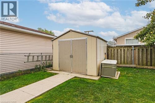 477 Queen Victoria Drive, Hamilton, ON - Outdoor