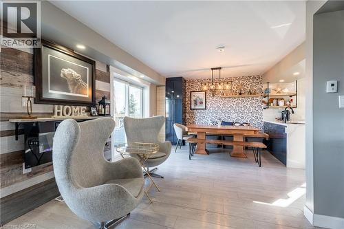 735 Beach Boulevard, Hamilton, ON - Indoor